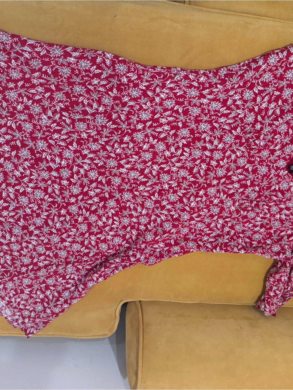 Madewell Red Floral puff sleeves Dress size 4